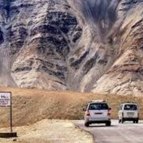 ladakh - Srinagar